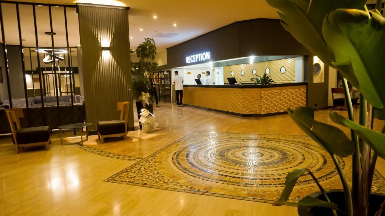 Roseira Hotel