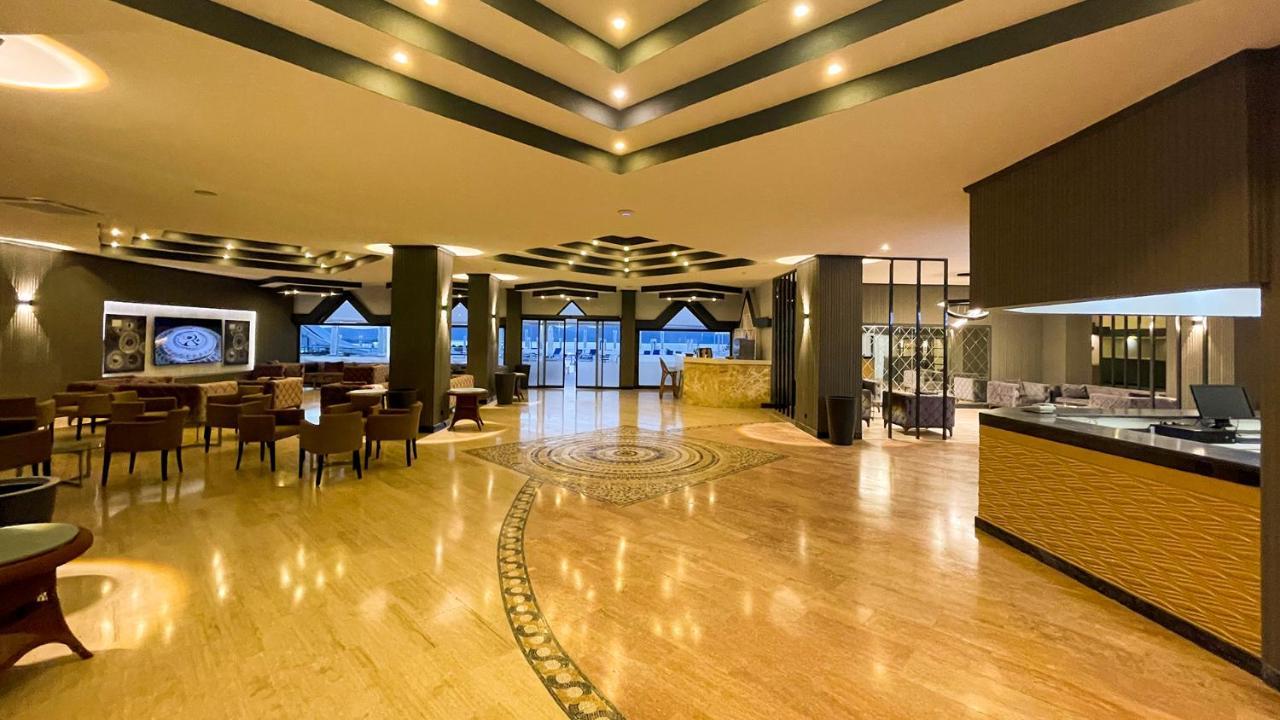 Roseira 4* Gulluk