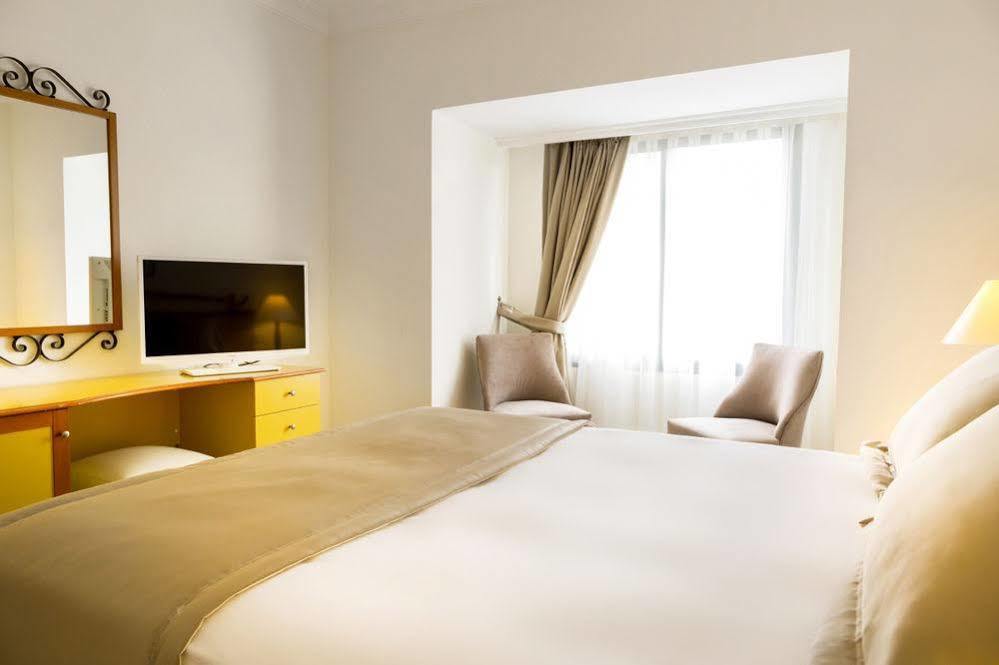 Roseira Hotel